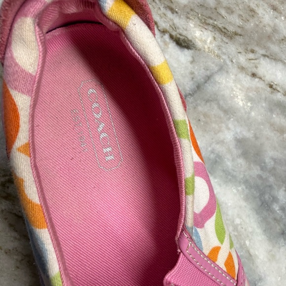 Coach signature monogram BEALE slip on canvas sneakers with Pink Trim 6.5 - Picture 6 of 8